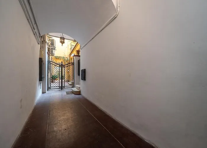 Apartment Charming House - 5 Minutes From Two Towers