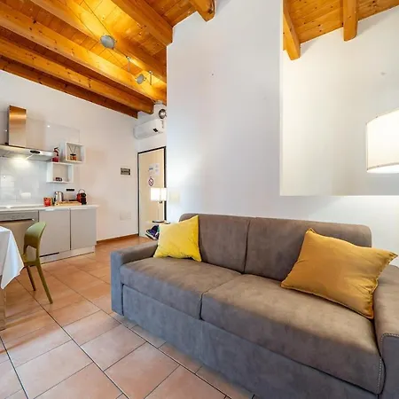 Apartment Charming House - 5 Minutes From Two Towers Bologna